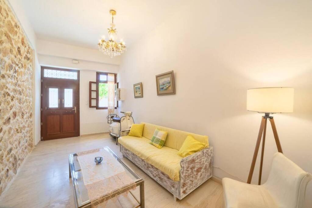 Fortezza Garden Home 罗希姆诺 外观 照片